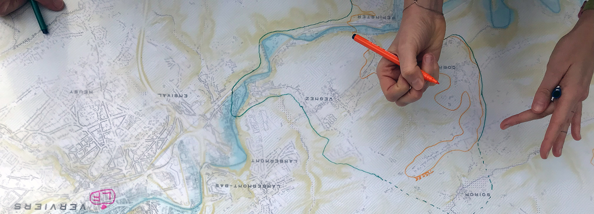 En workshop à Nessie, Nessonvaux, le long de la Vesdre